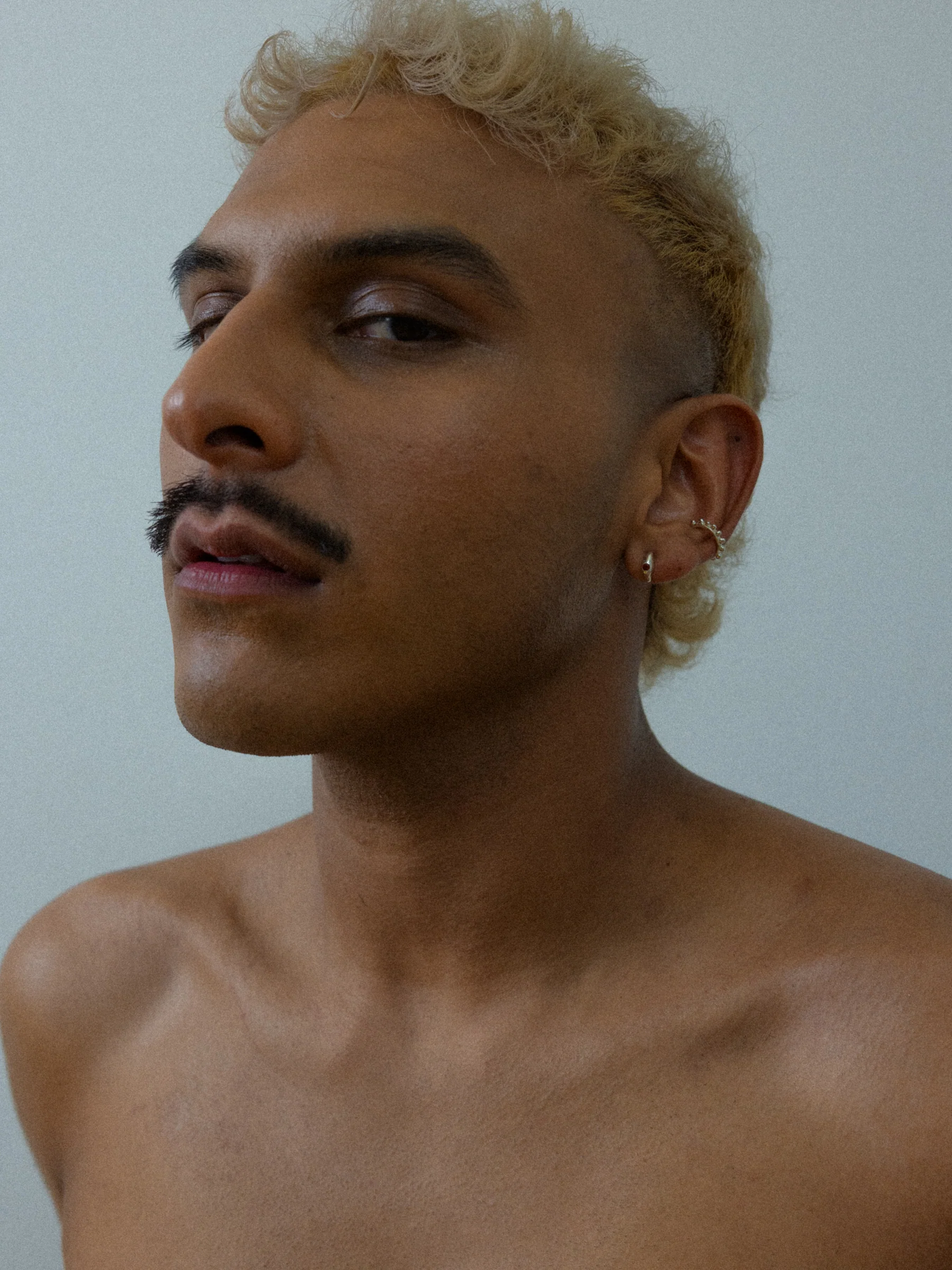 DEW Stud - Image 10