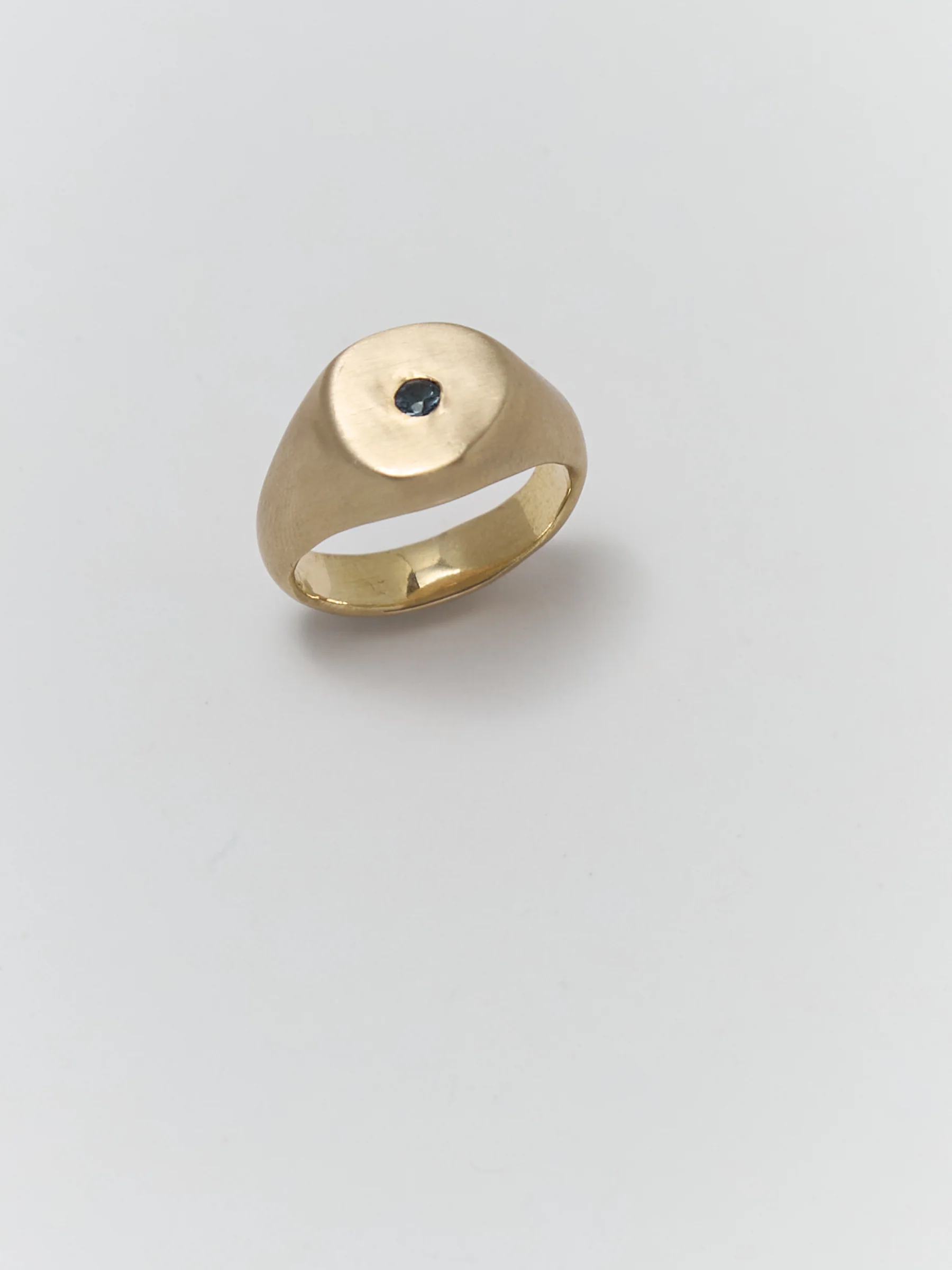 GEM PLATE Signet